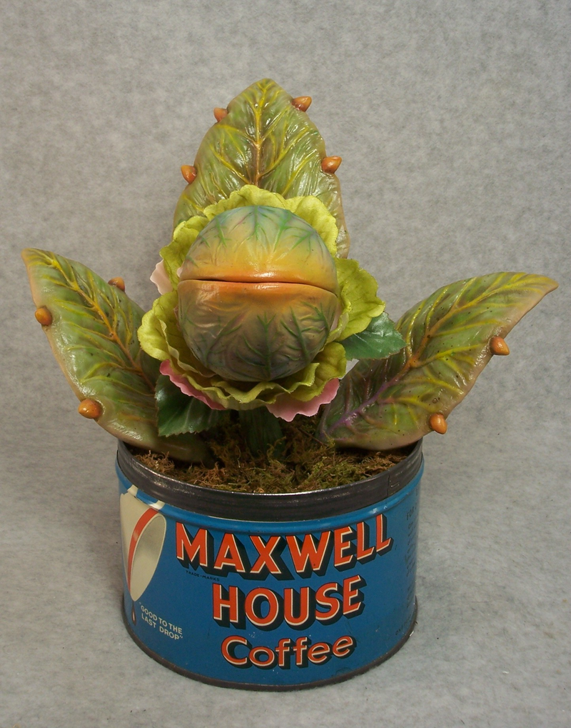 Illustration for article titled This Audrey II Model Is Pitch Perfect